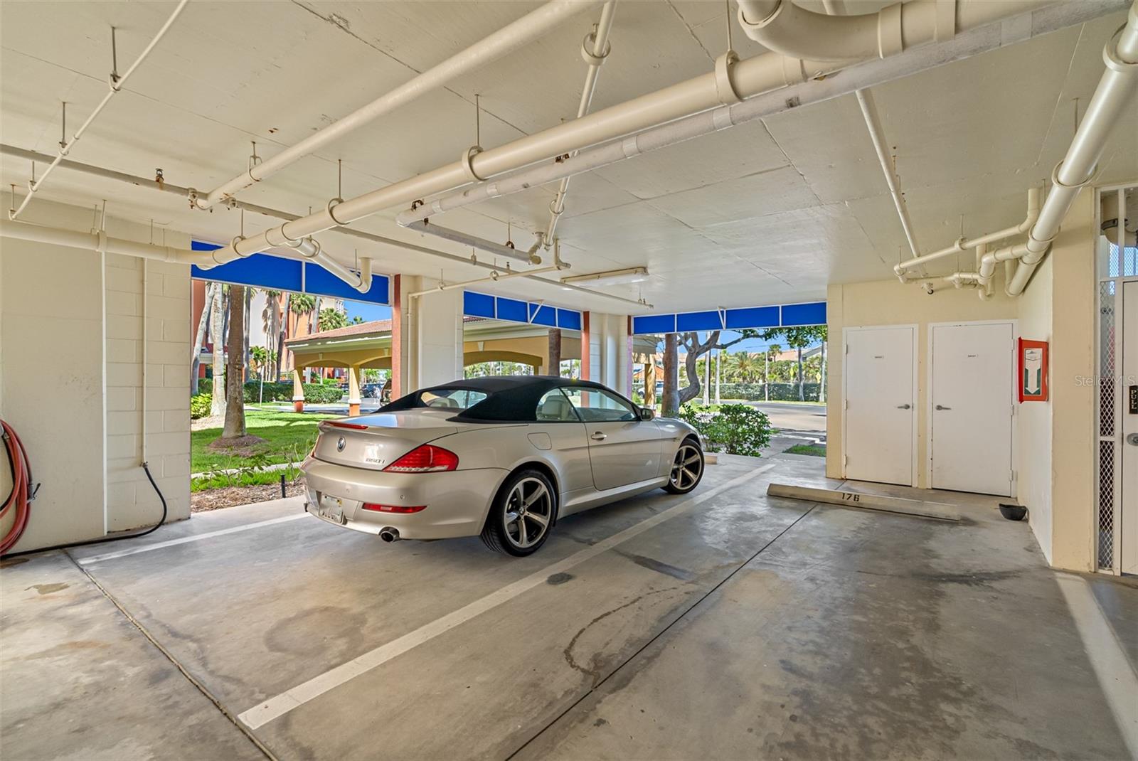 Image 50 of 56 For 16500 Gulf Boulevard 755