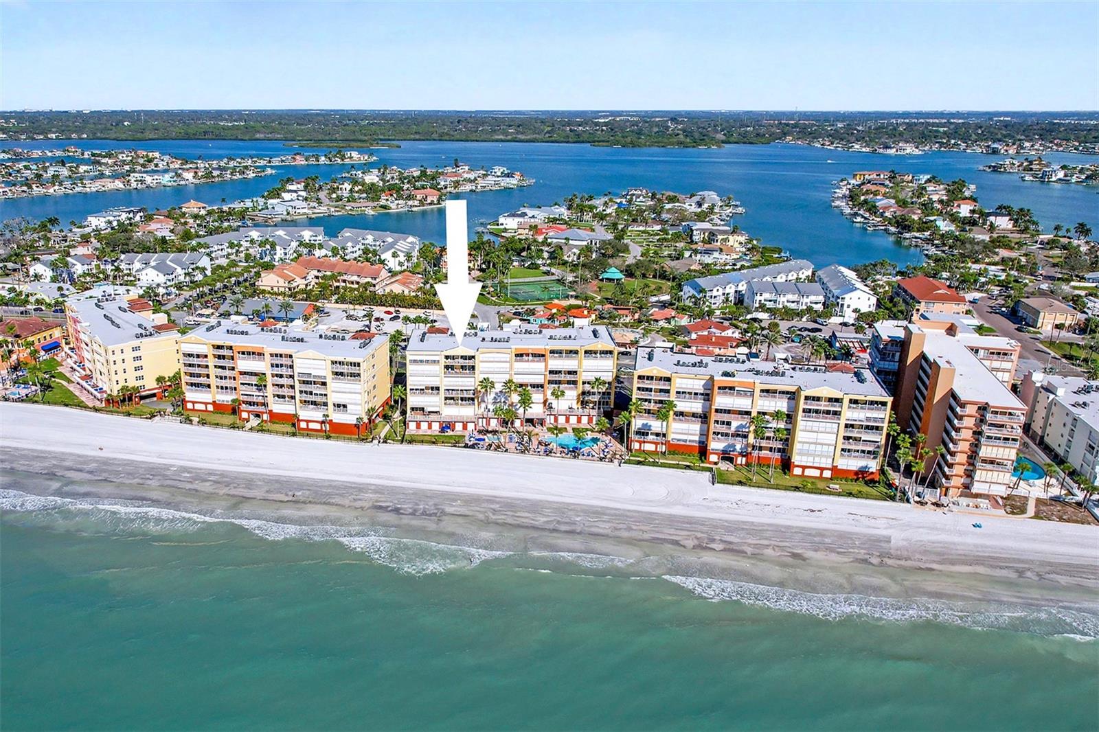 Image 52 of 56 For 16500 Gulf Boulevard 755