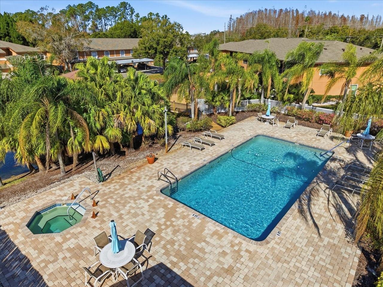 Listing photo id 23 for 14820 Par Club Circle