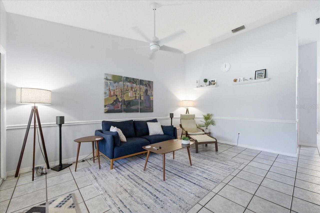 Listing photo id 3 for 14820 Par Club Circle