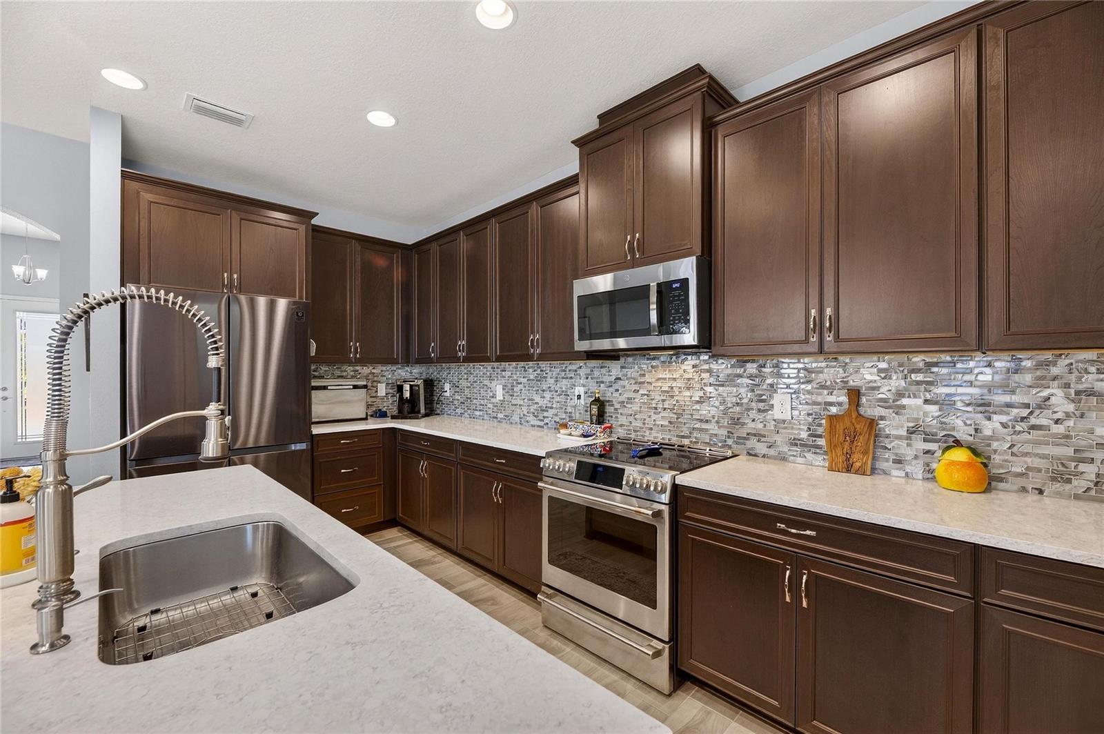 Image 12 of 42 For 7406 Futura Place