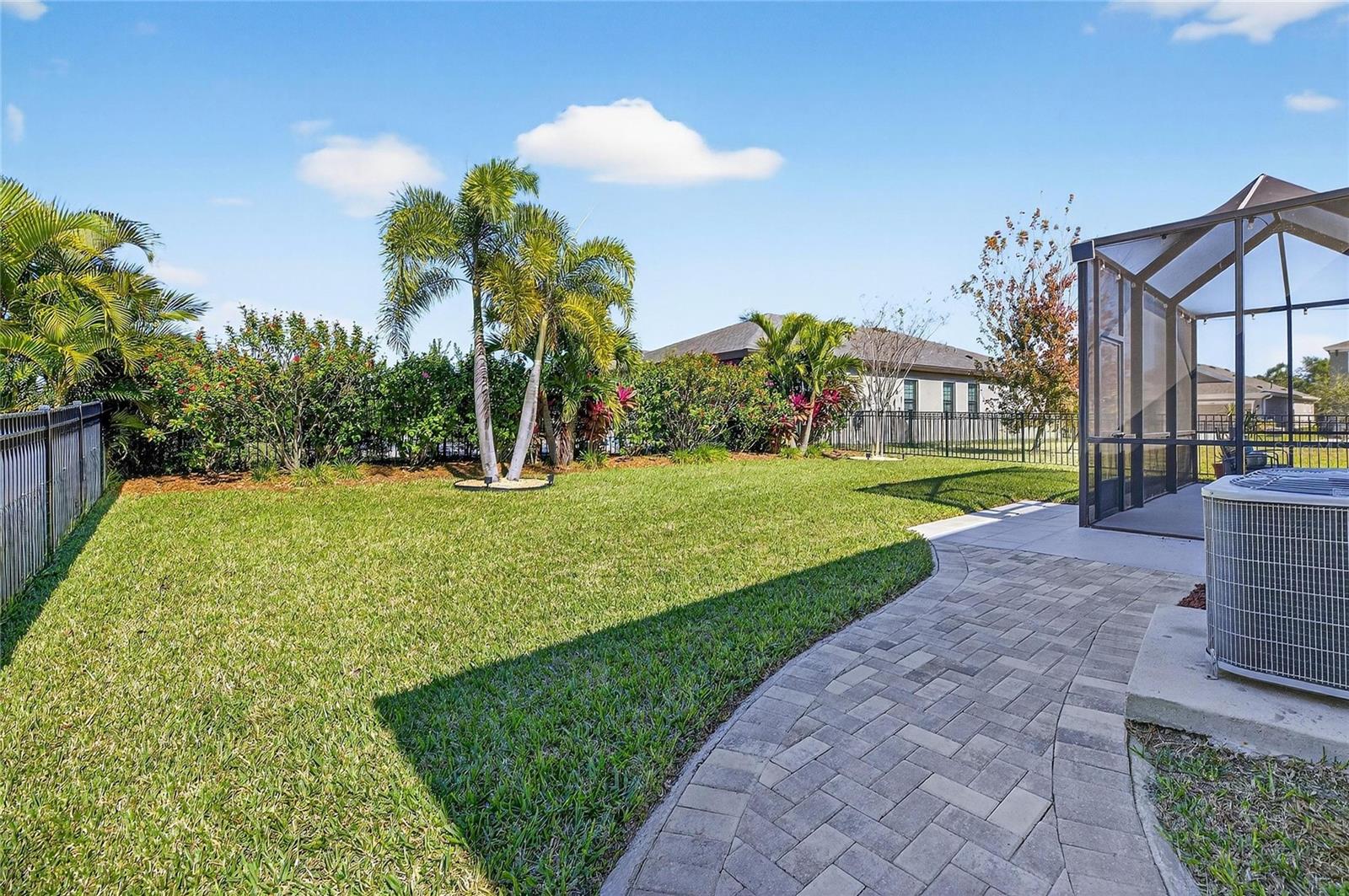 Image 4 of 42 For 7406 Futura Place