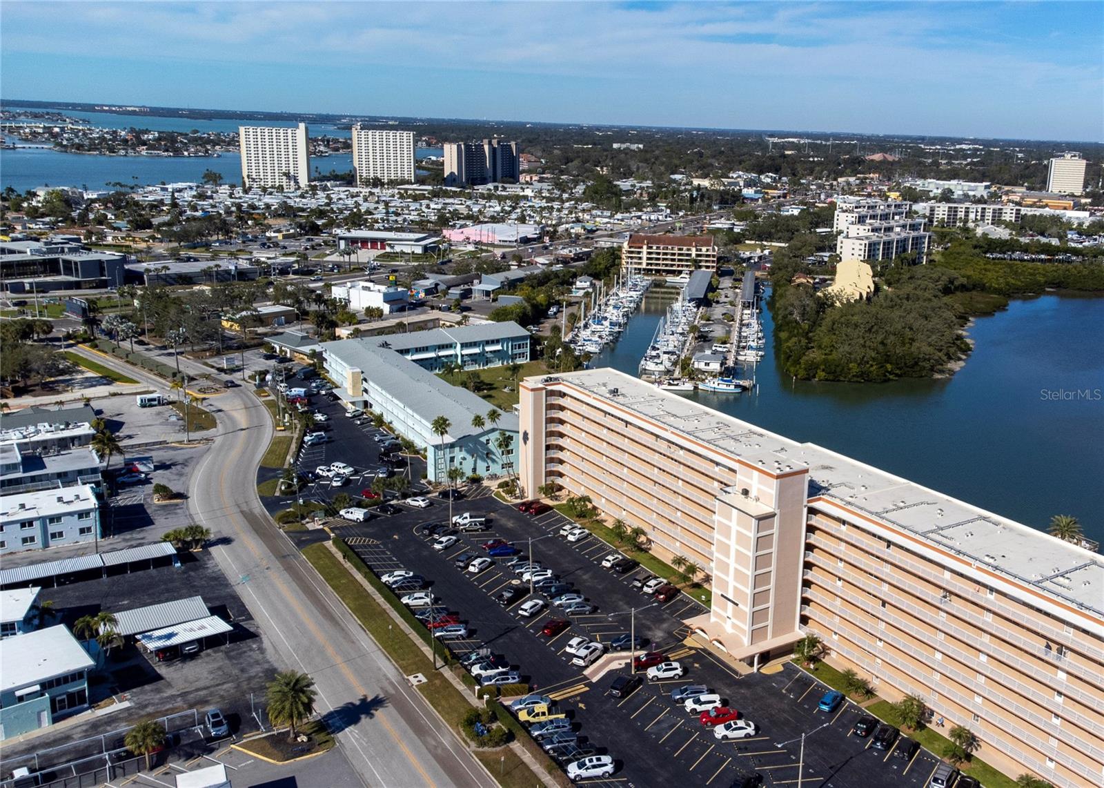 Image 2 of 45 For 1847 Shore Drive S 204