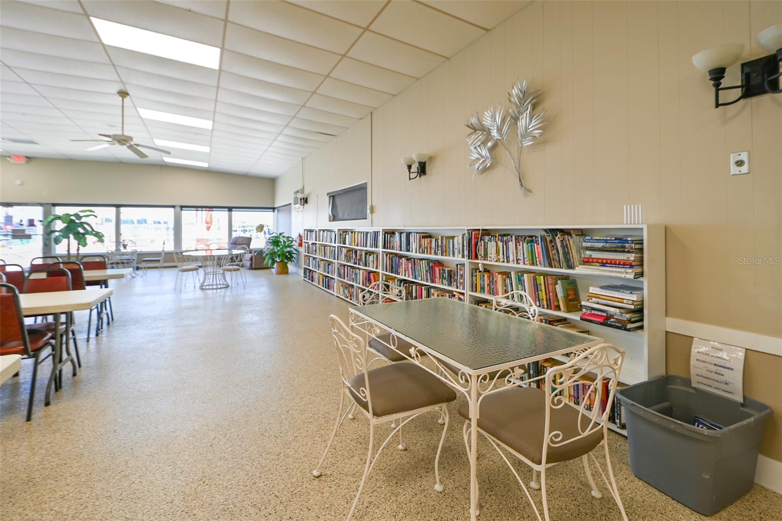 Image 35 of 45 For 1847 Shore Drive S 204