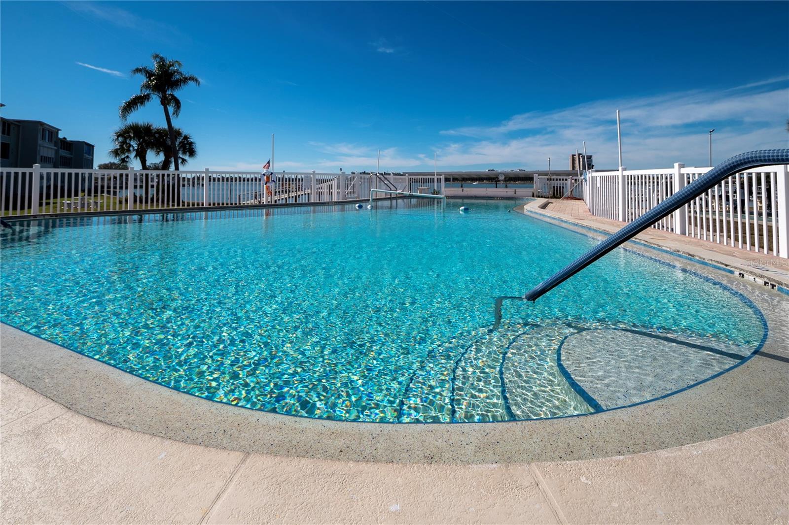 Image 40 of 45 For 1847 Shore Drive S 204