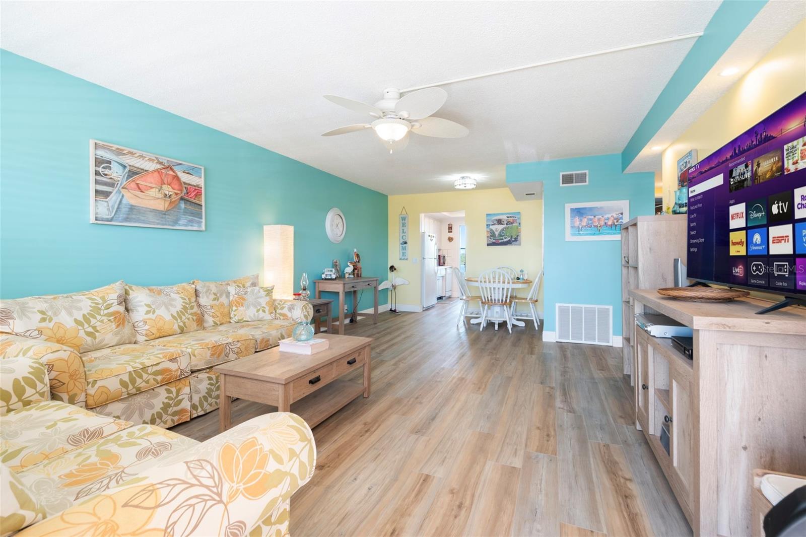 Image 7 of 45 For 1847 Shore Drive S 204