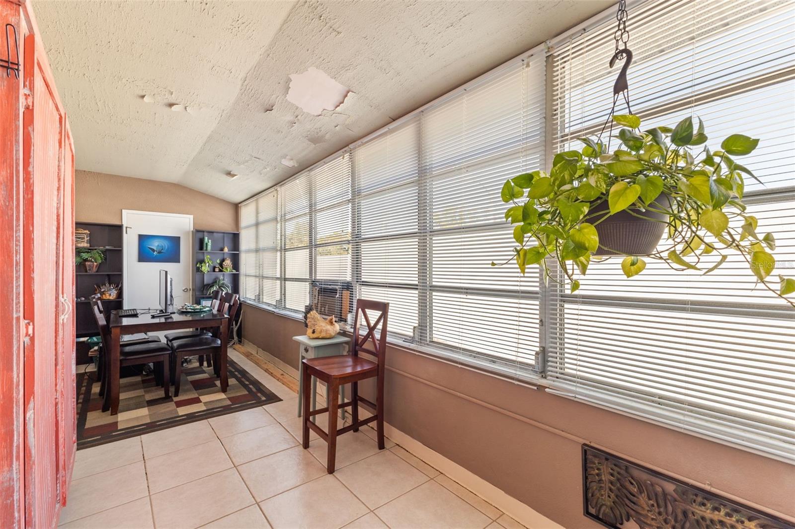 Image 13 of 26 For 6050 21st Street N 17