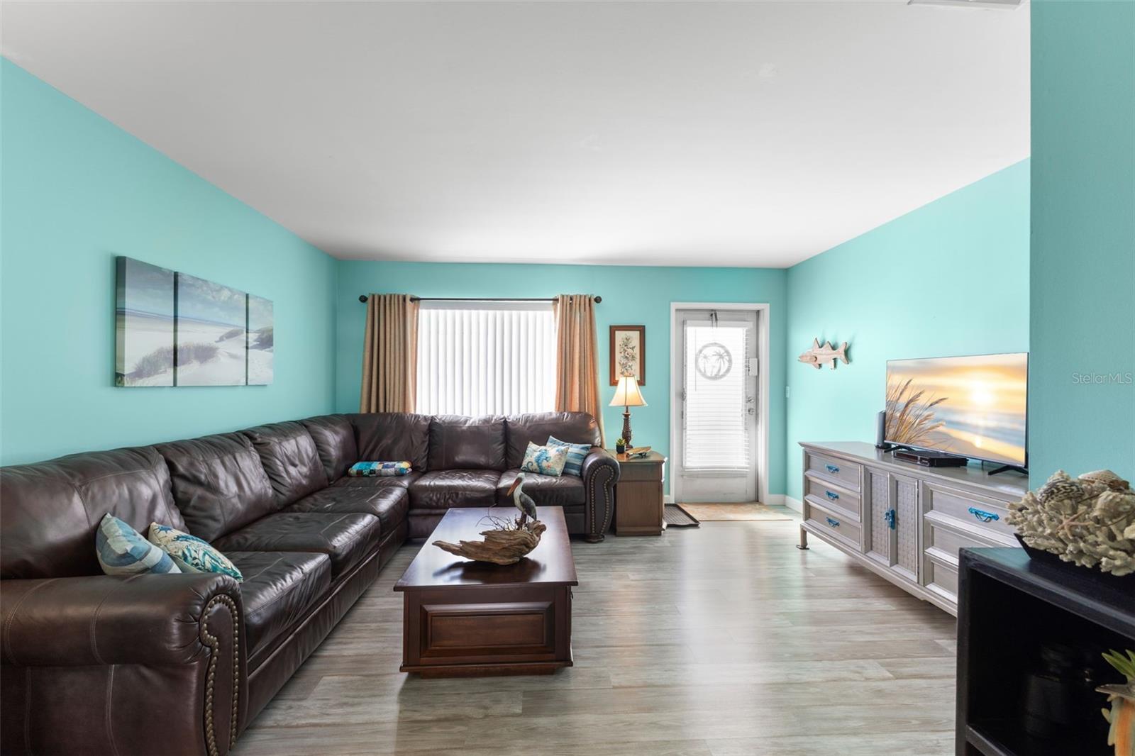 Image 8 of 26 For 6050 21st Street N 17