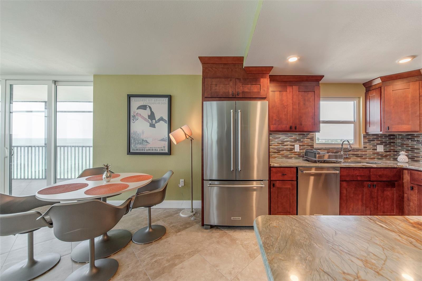 Image 14 of 35 For 15400 Gulf Boulevard 505