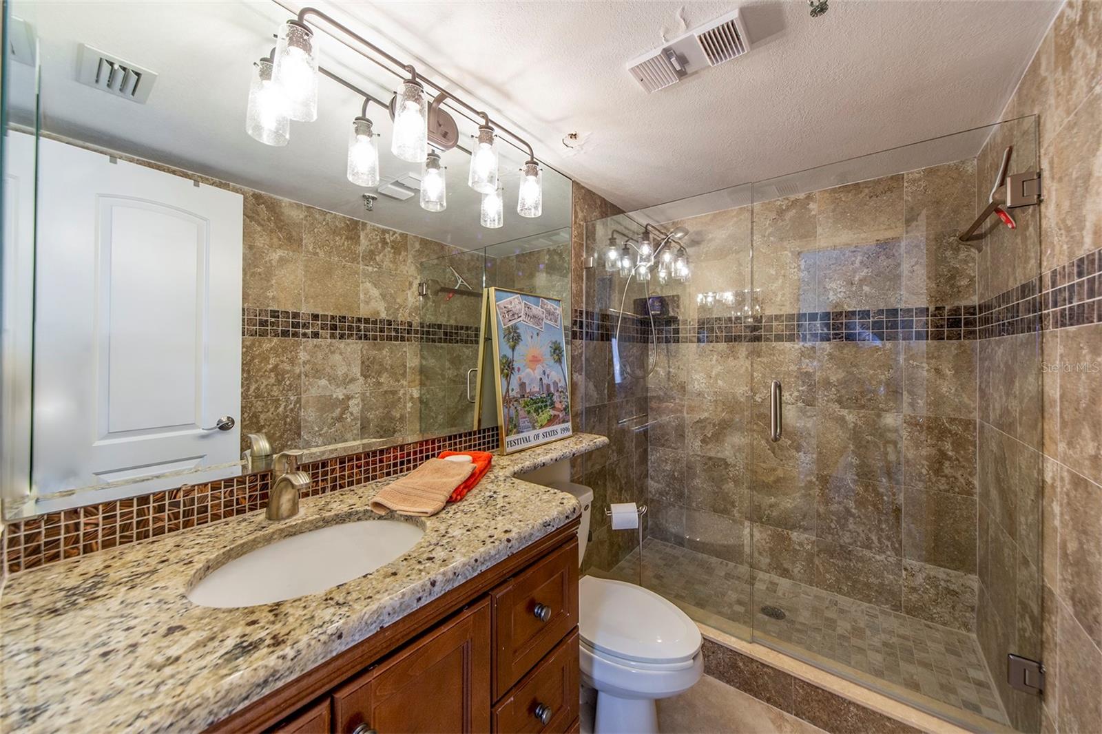 Image 19 of 35 For 15400 Gulf Boulevard 505