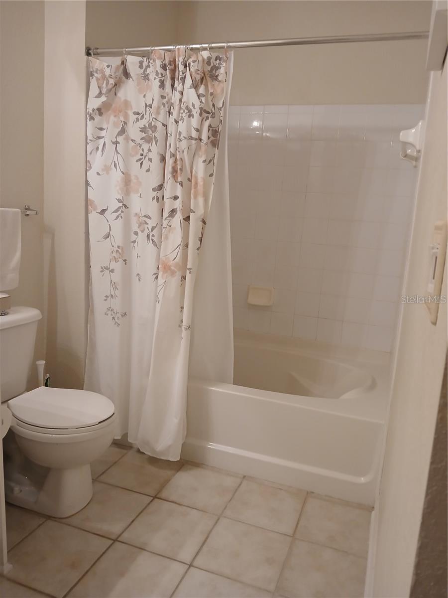 Image 13 of 21 For 1216 Missouri Avenue 218