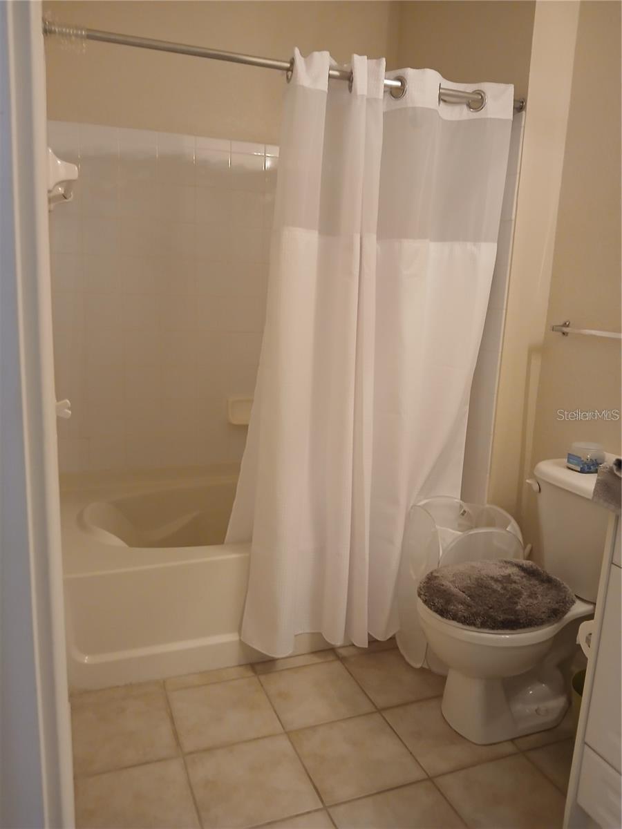 Image 18 of 21 For 1216 Missouri Avenue 218