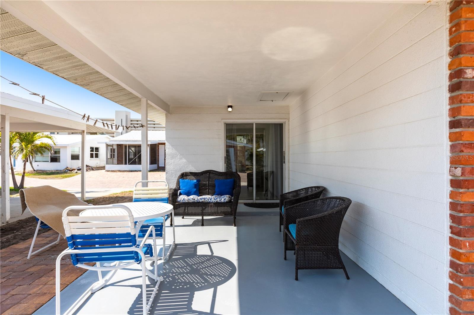 Image 28 of 29 For 6020 Midnight Pass Road 56