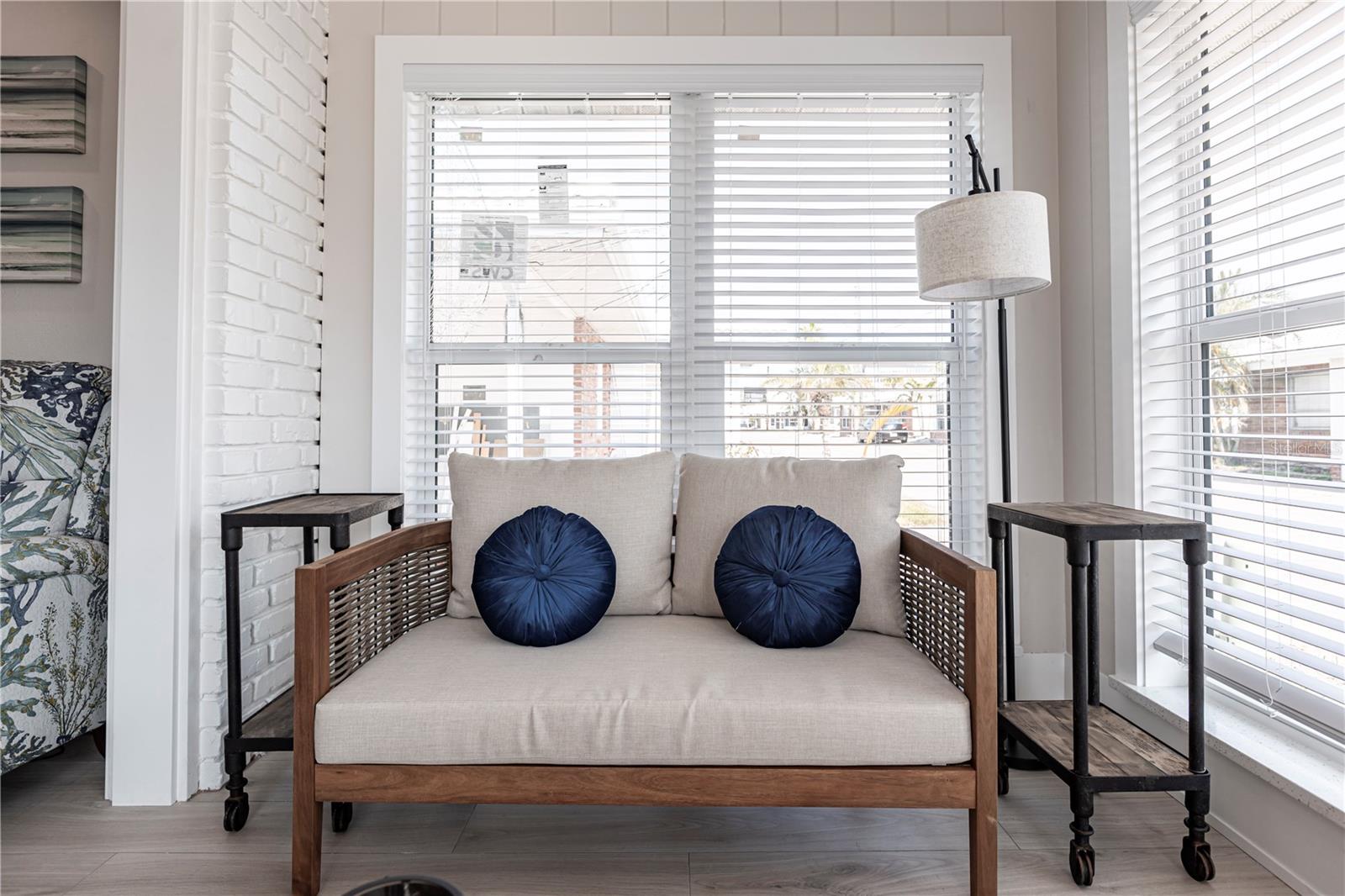 Image 8 of 29 For 6020 Midnight Pass Road 56