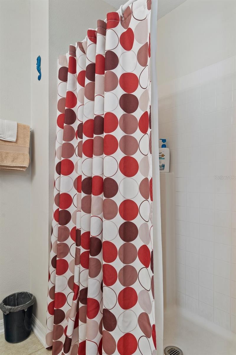 Image 22 of 34 For 12255 Linden Drive