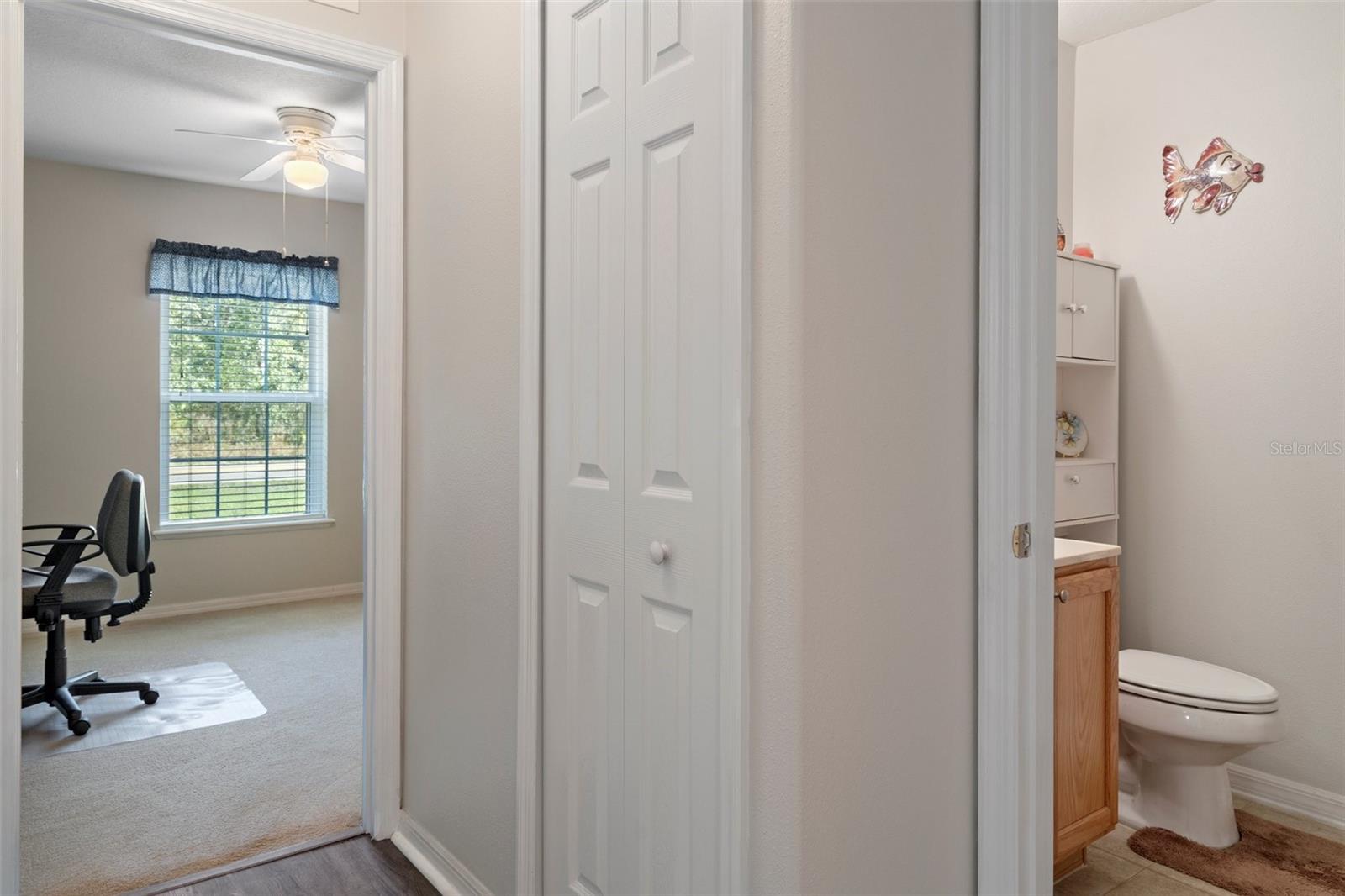 Image 25 of 34 For 12255 Linden Drive