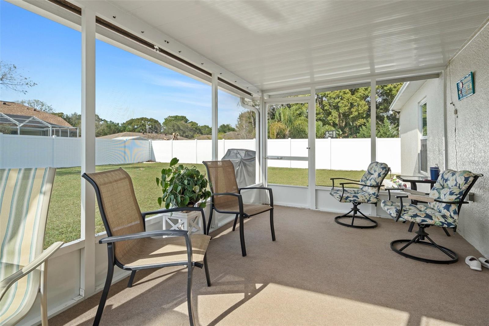 Image 5 of 34 For 12255 Linden Drive