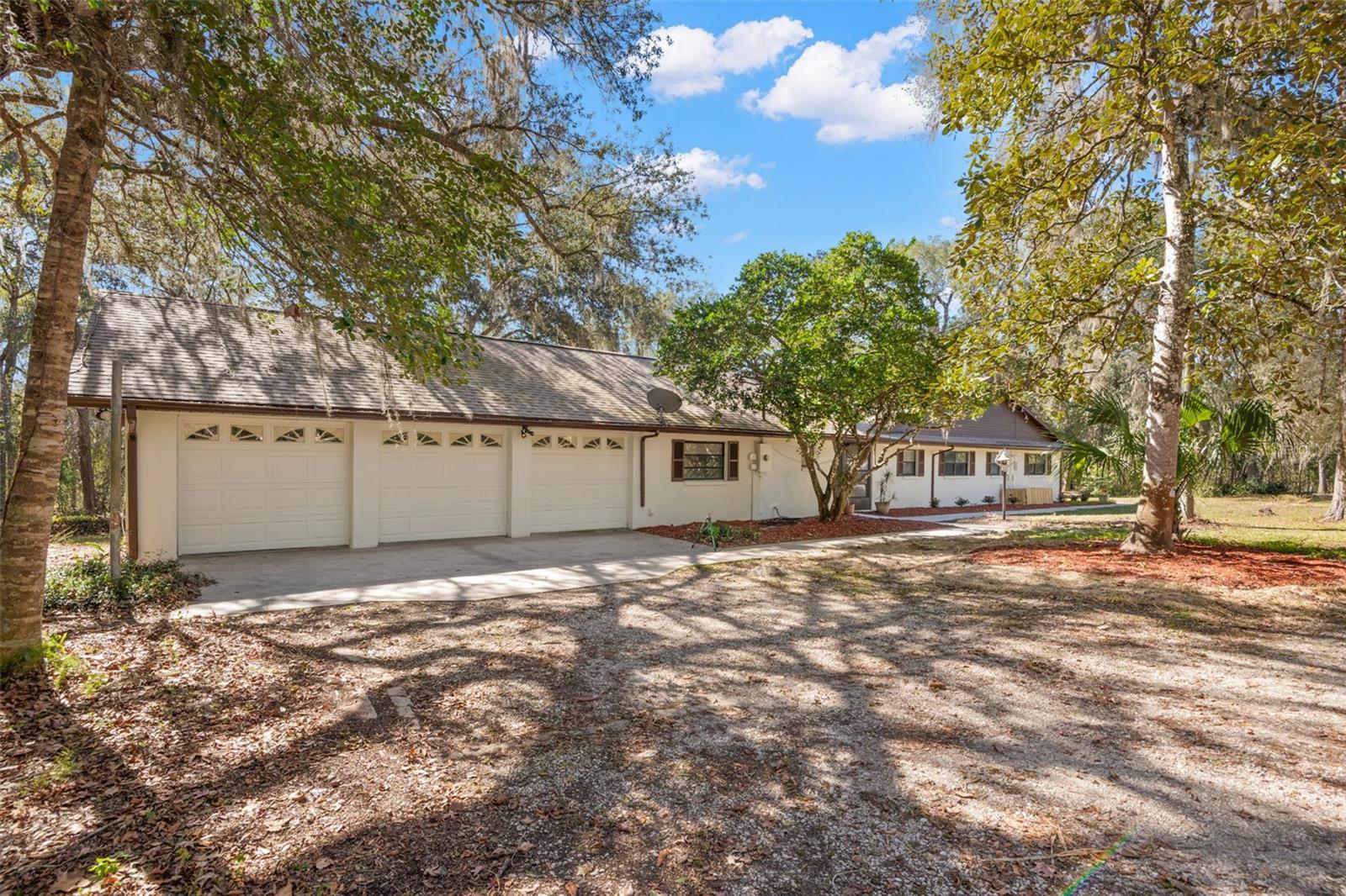 Image 11 of 83 For 5432 Neff Lake Road