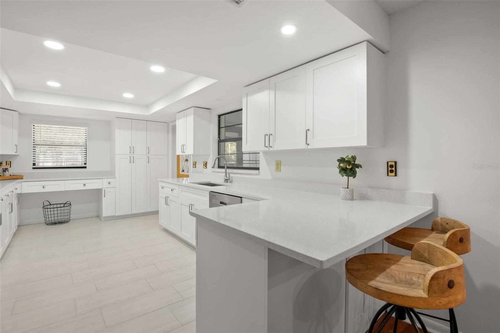 Image 24 of 83 For 5432 Neff Lake Road