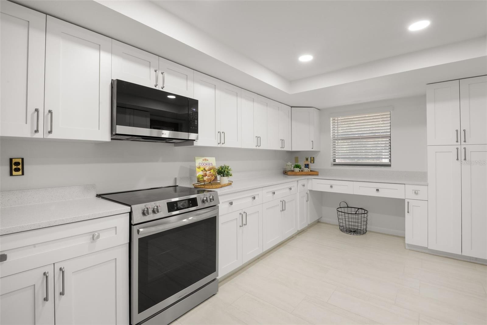 Image 26 of 83 For 5432 Neff Lake Road