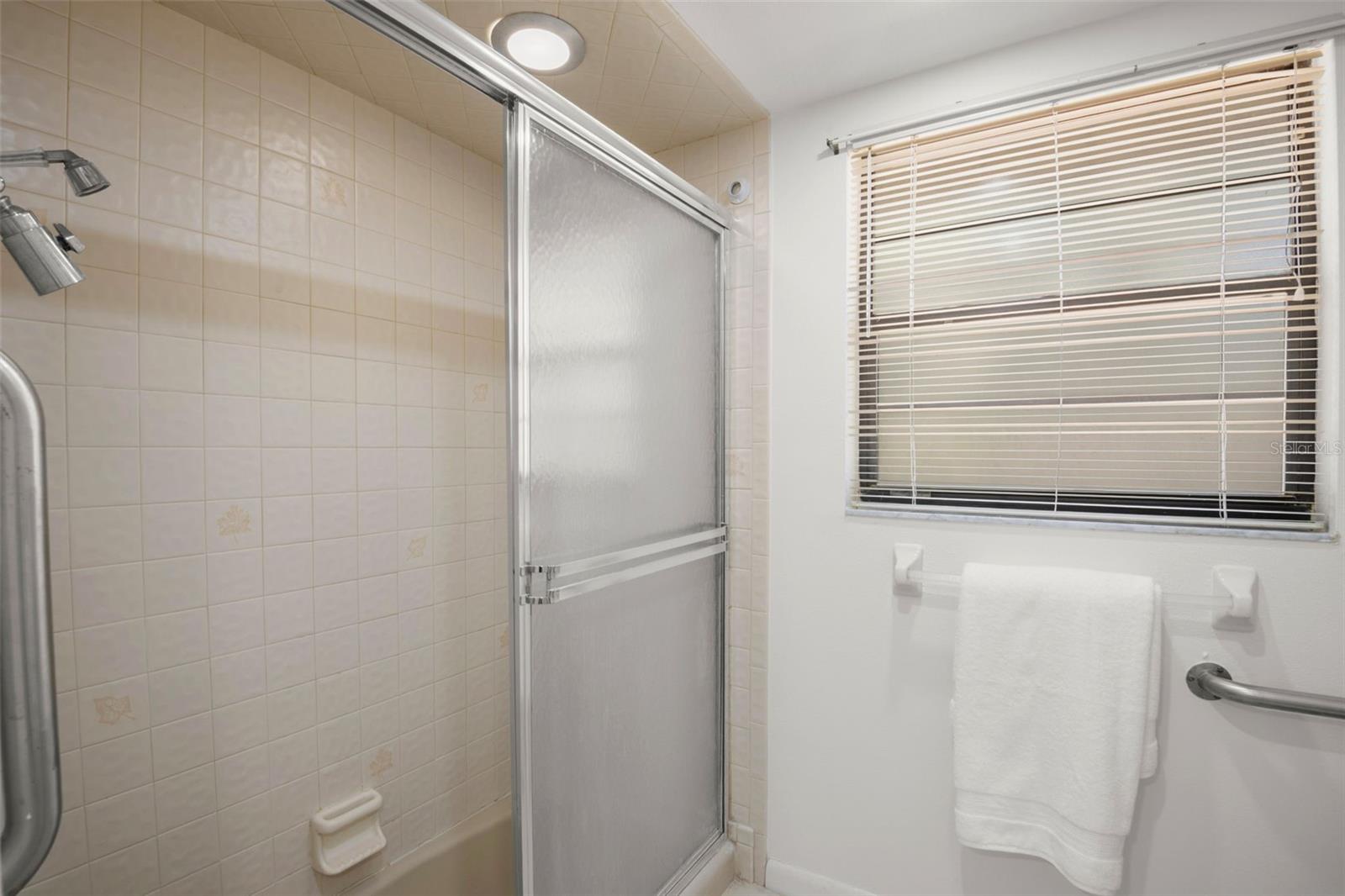 Image 33 of 83 For 5432 Neff Lake Road