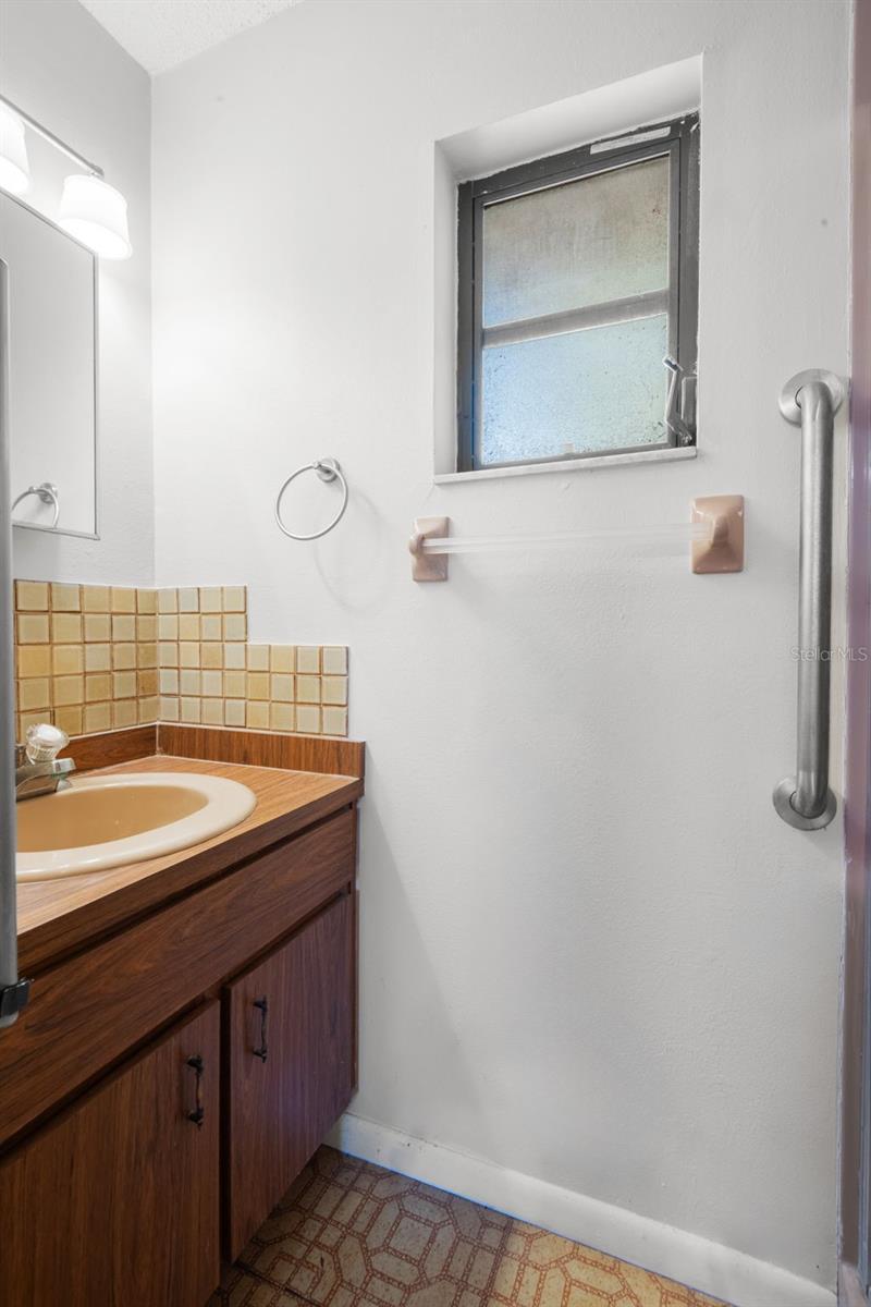 Image 57 of 83 For 5432 Neff Lake Road