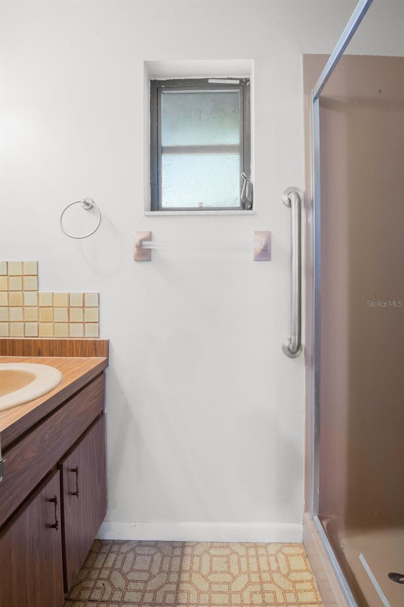 Image 58 of 83 For 5432 Neff Lake Road