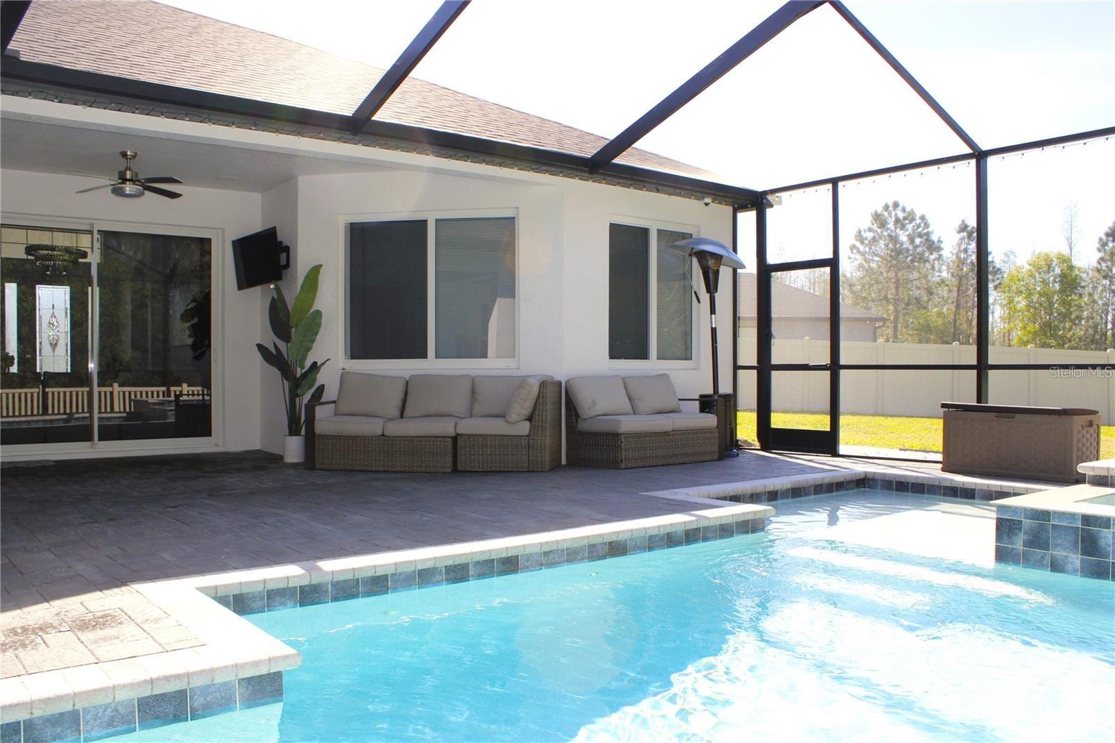 Image 7 of 37 For 19730 Preservation Woods Drive