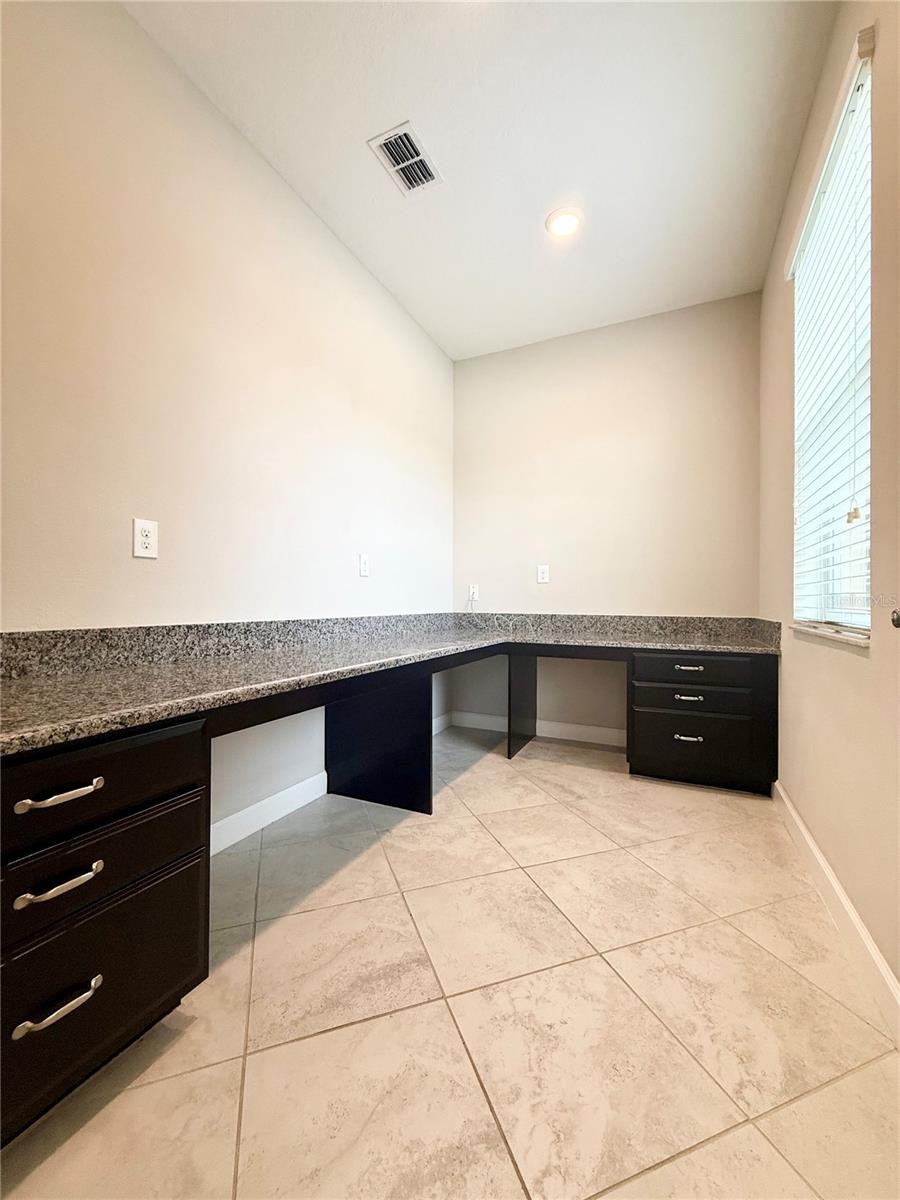 Image 8 of 27 For 3192 Calvano Drive