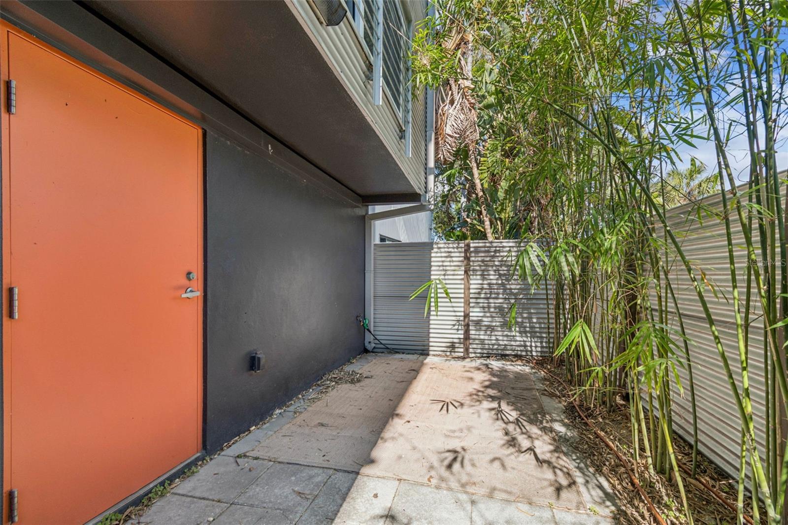 Image 28 of 34 For 3107 De Leon Street 5