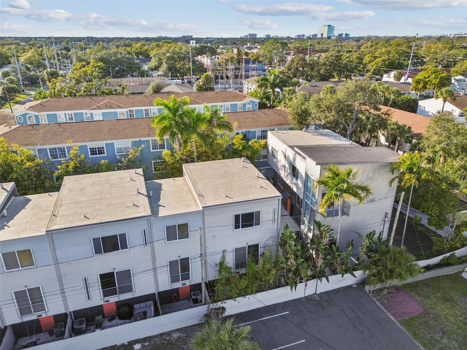 Image 33 of 34 For 3107 De Leon Street 5