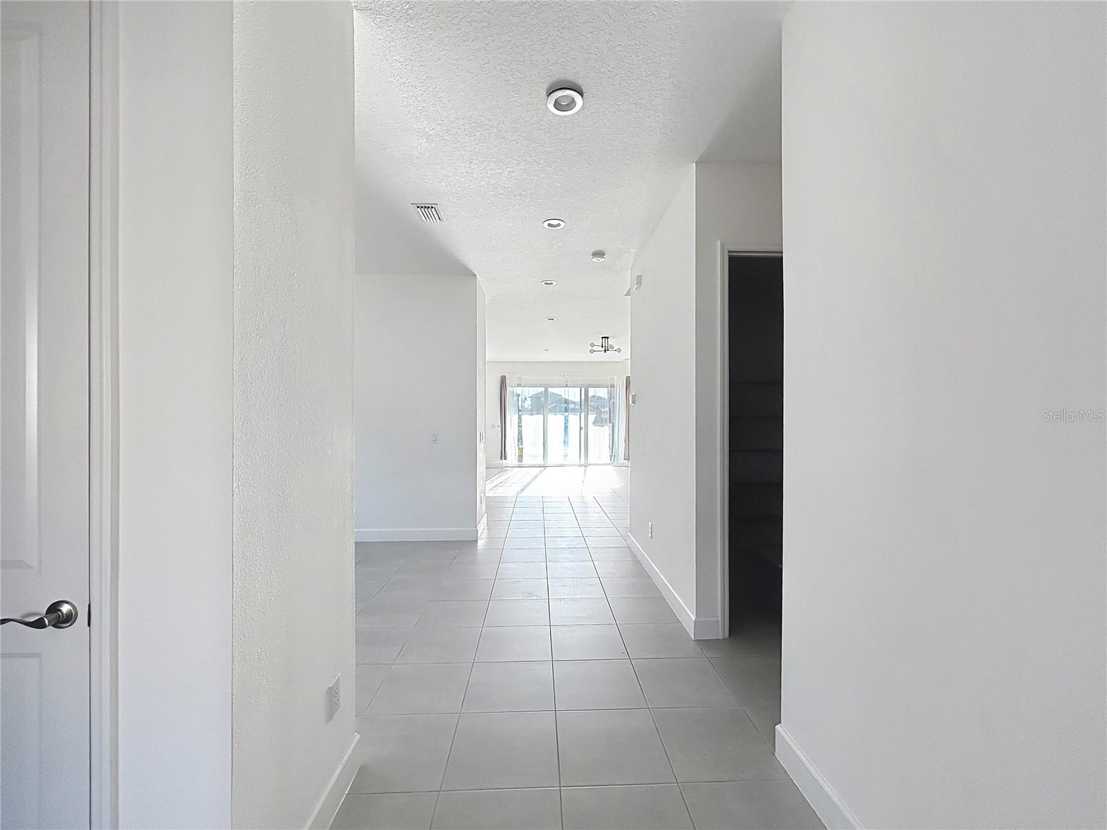 Image 18 of 30 For 32801 Tree Of Life Avenue