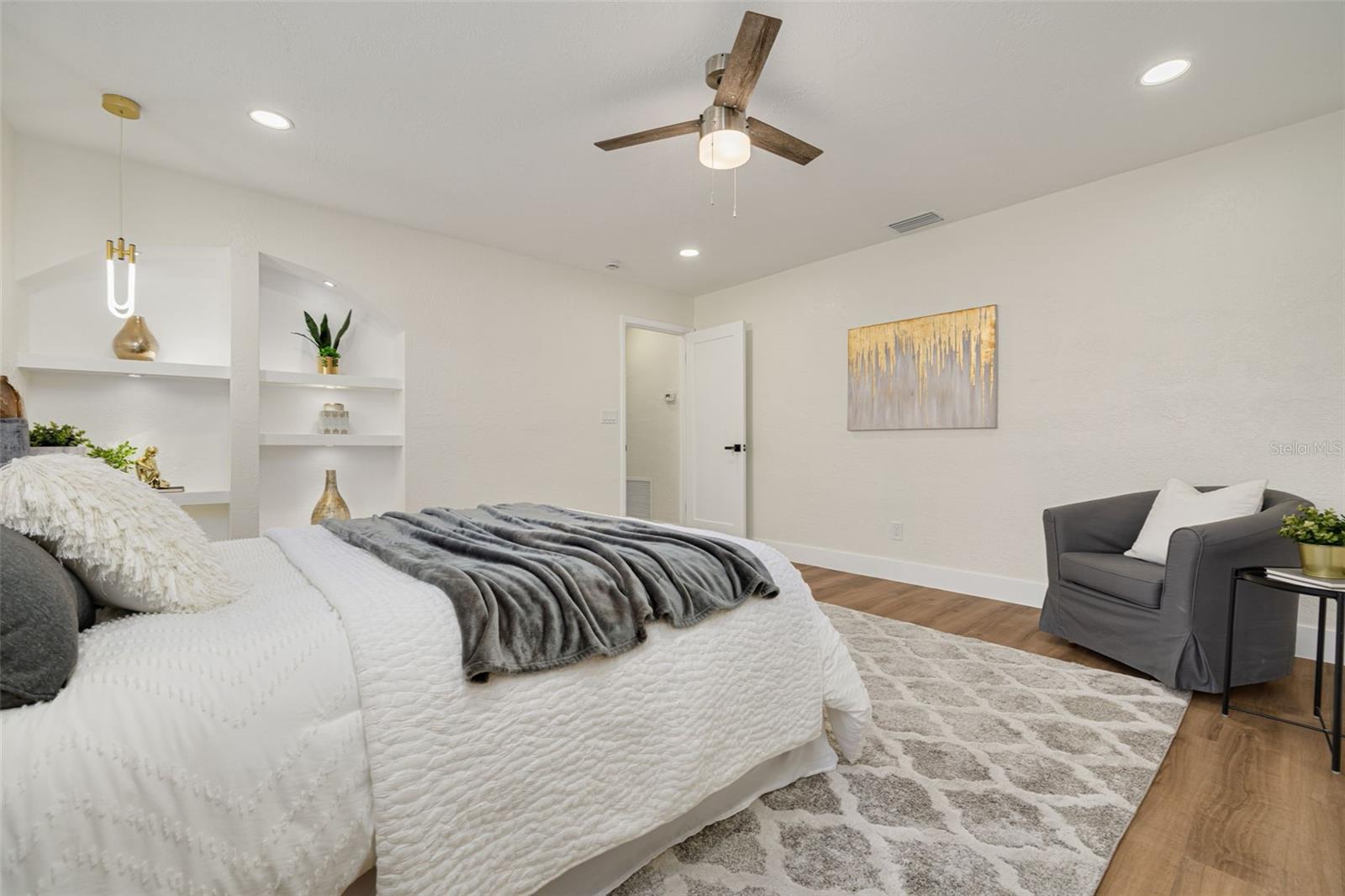 Image 19 of 35 For 2034 58th Way N