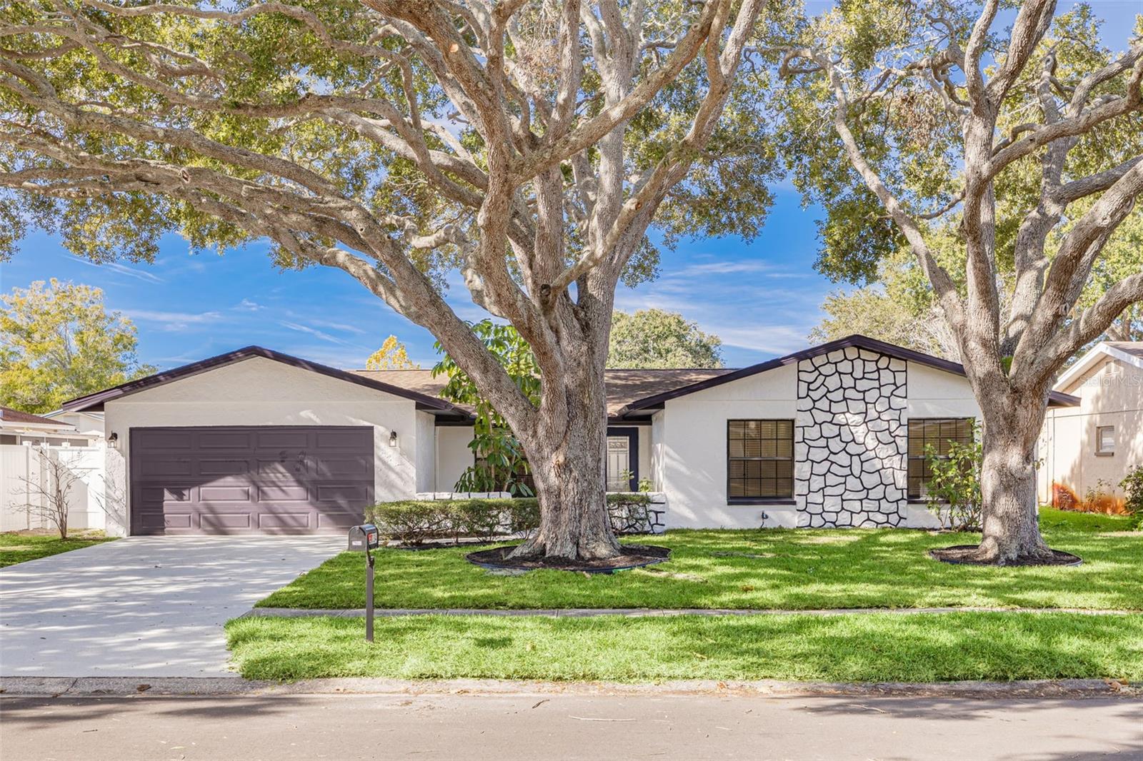 Image 2 of 35 For 2034 58th Way N