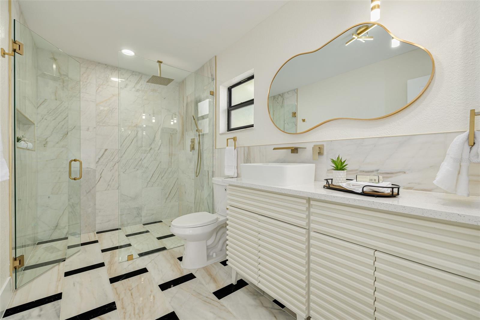 Image 21 of 35 For 2034 58th Way N