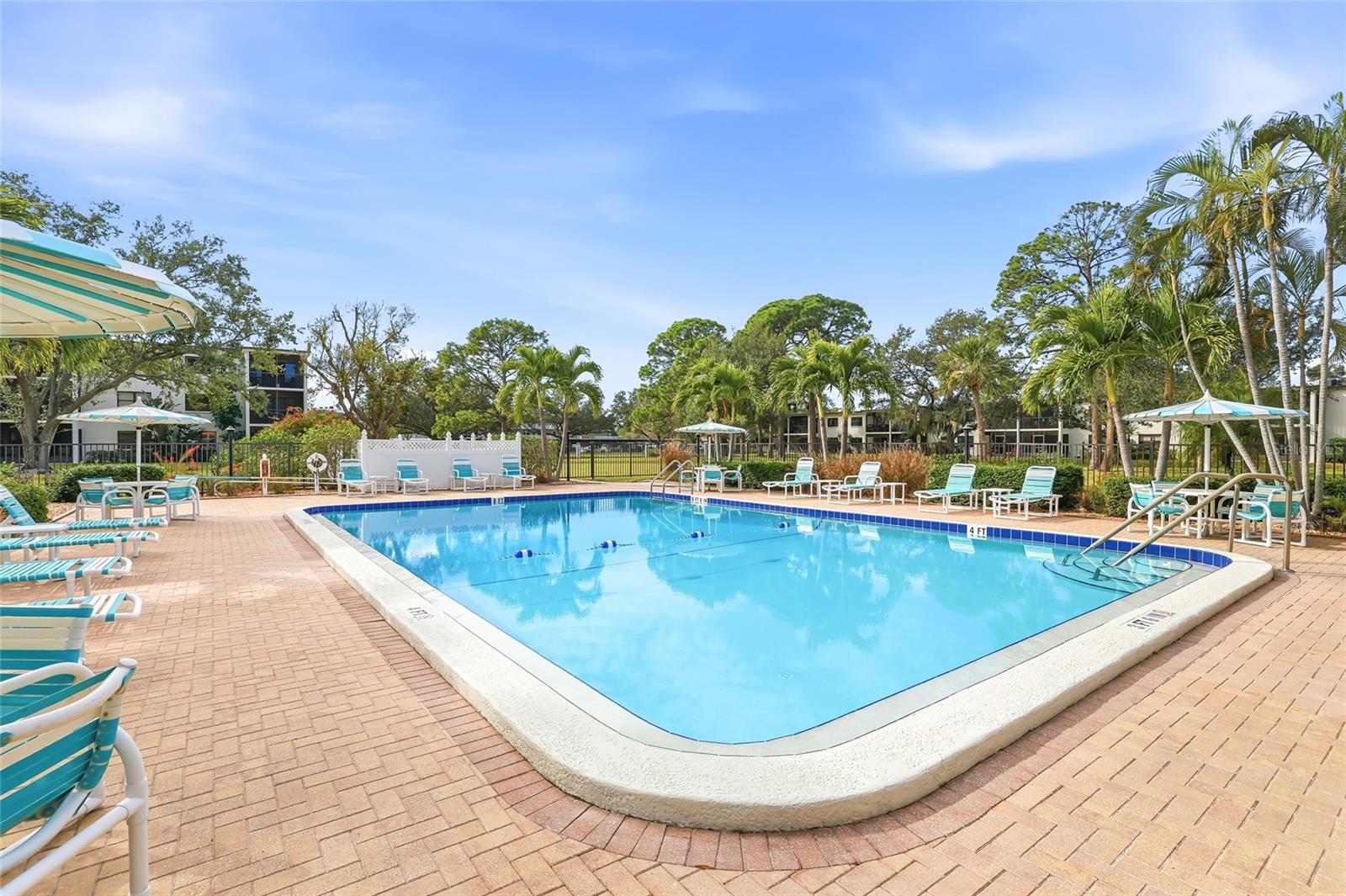 Image 22 of 23 For 5085 1st Street Ne 244