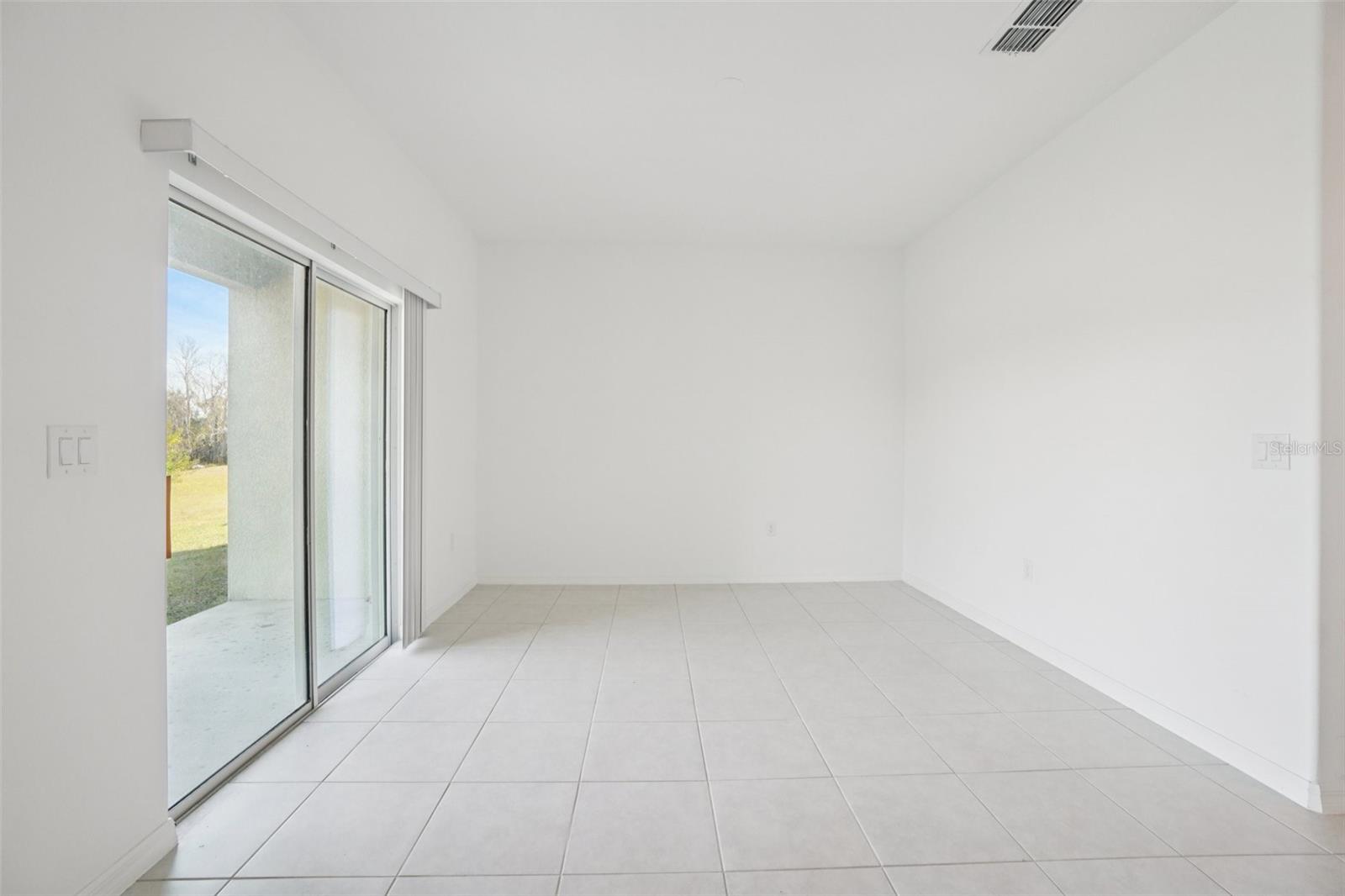 Image 12 of 35 For 6252 Shiner Street