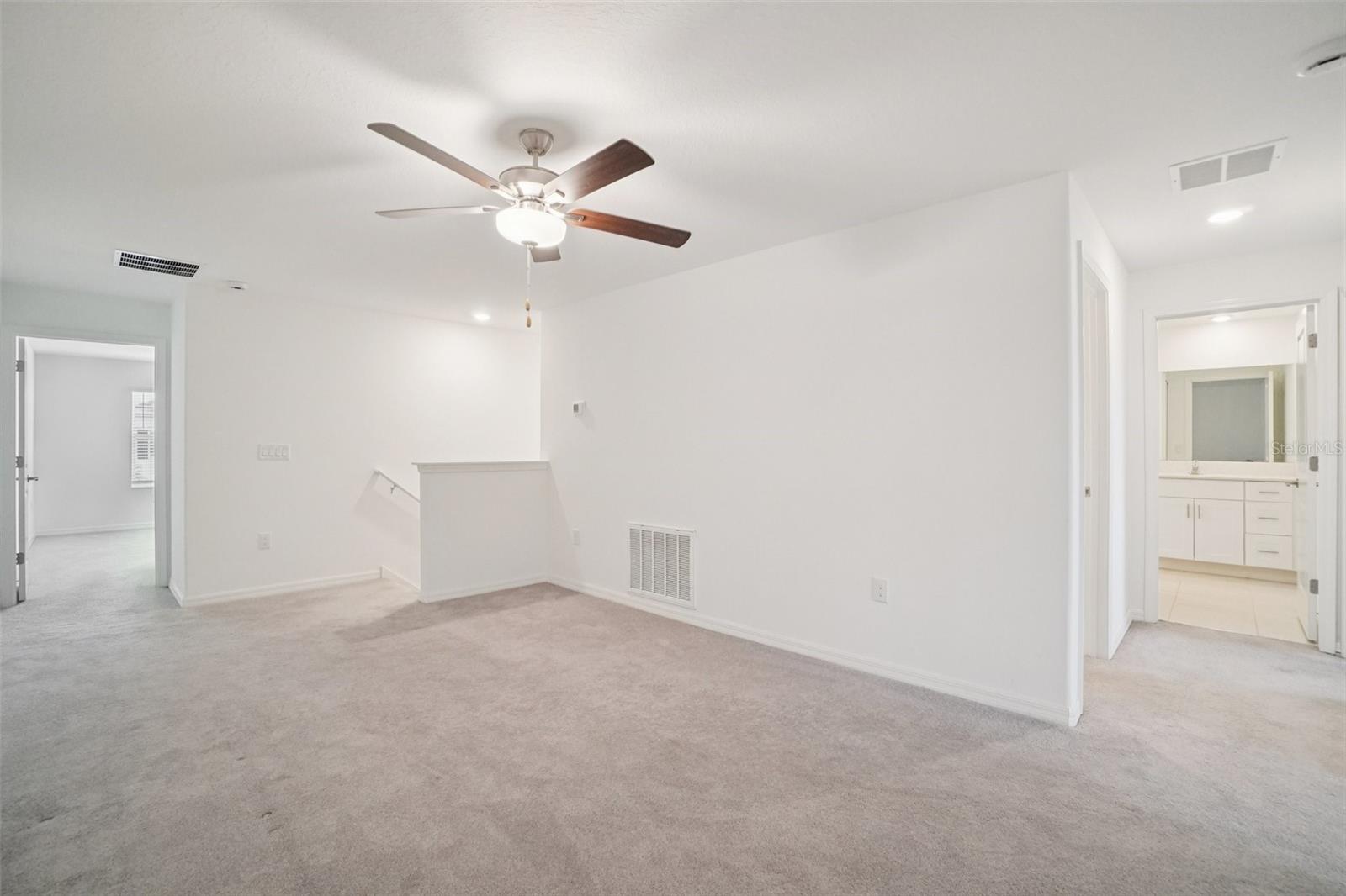 Image 20 of 35 For 6252 Shiner Street