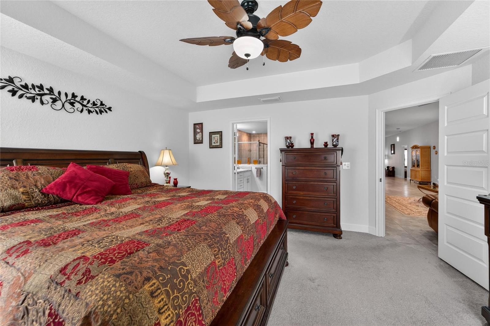 Image 21 of 66 For 16117 62nd Glen E