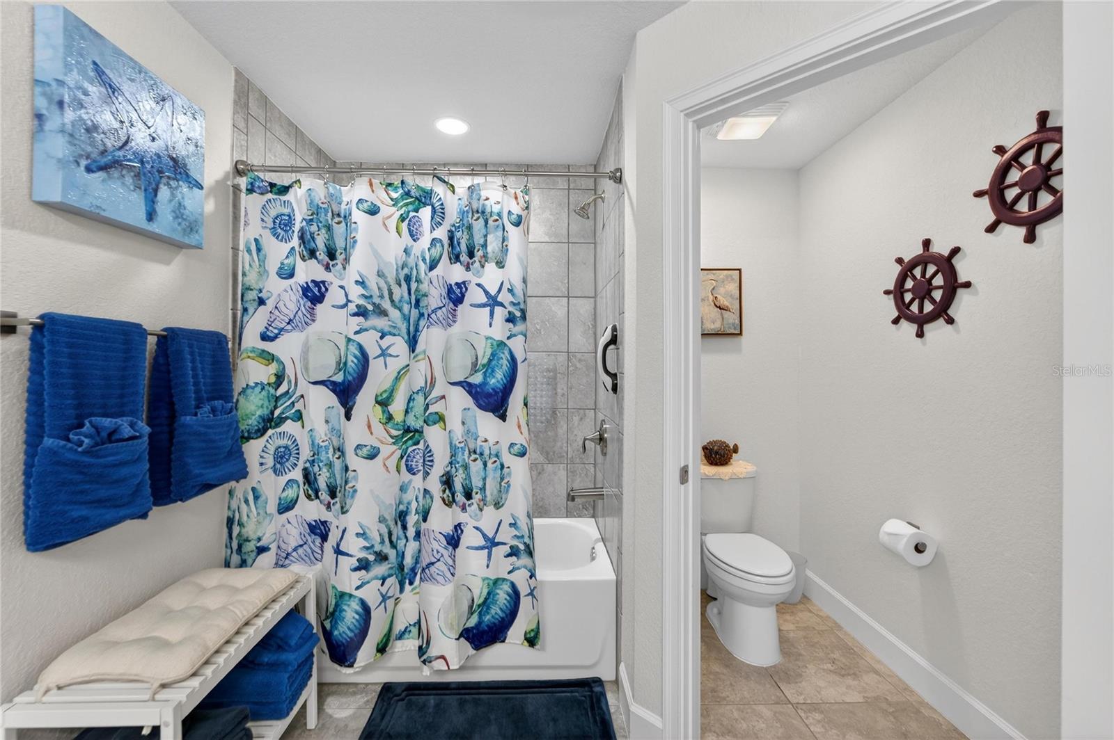 Image 32 of 66 For 16117 62nd Glen E