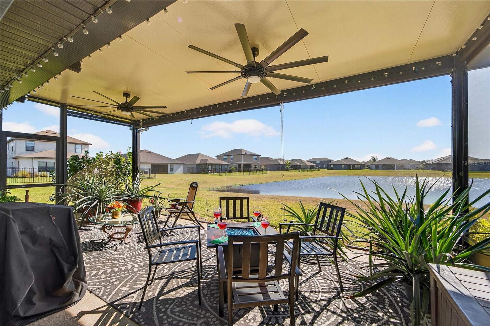 Image 41 of 66 For 16117 62nd Glen E