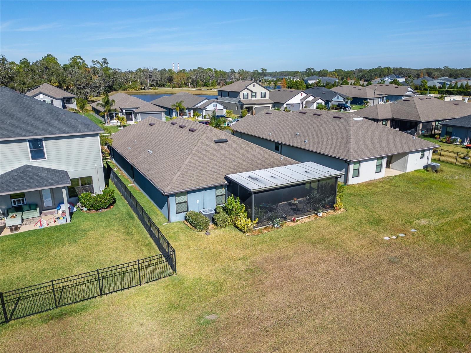 Image 46 of 66 For 16117 62nd Glen E