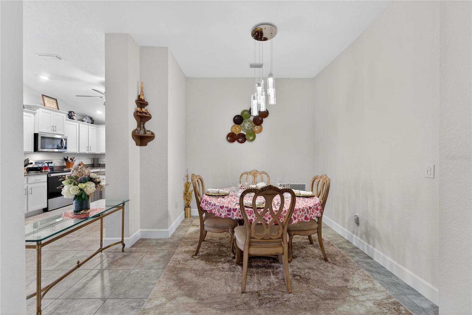 Image 8 of 66 For 16117 62nd Glen E