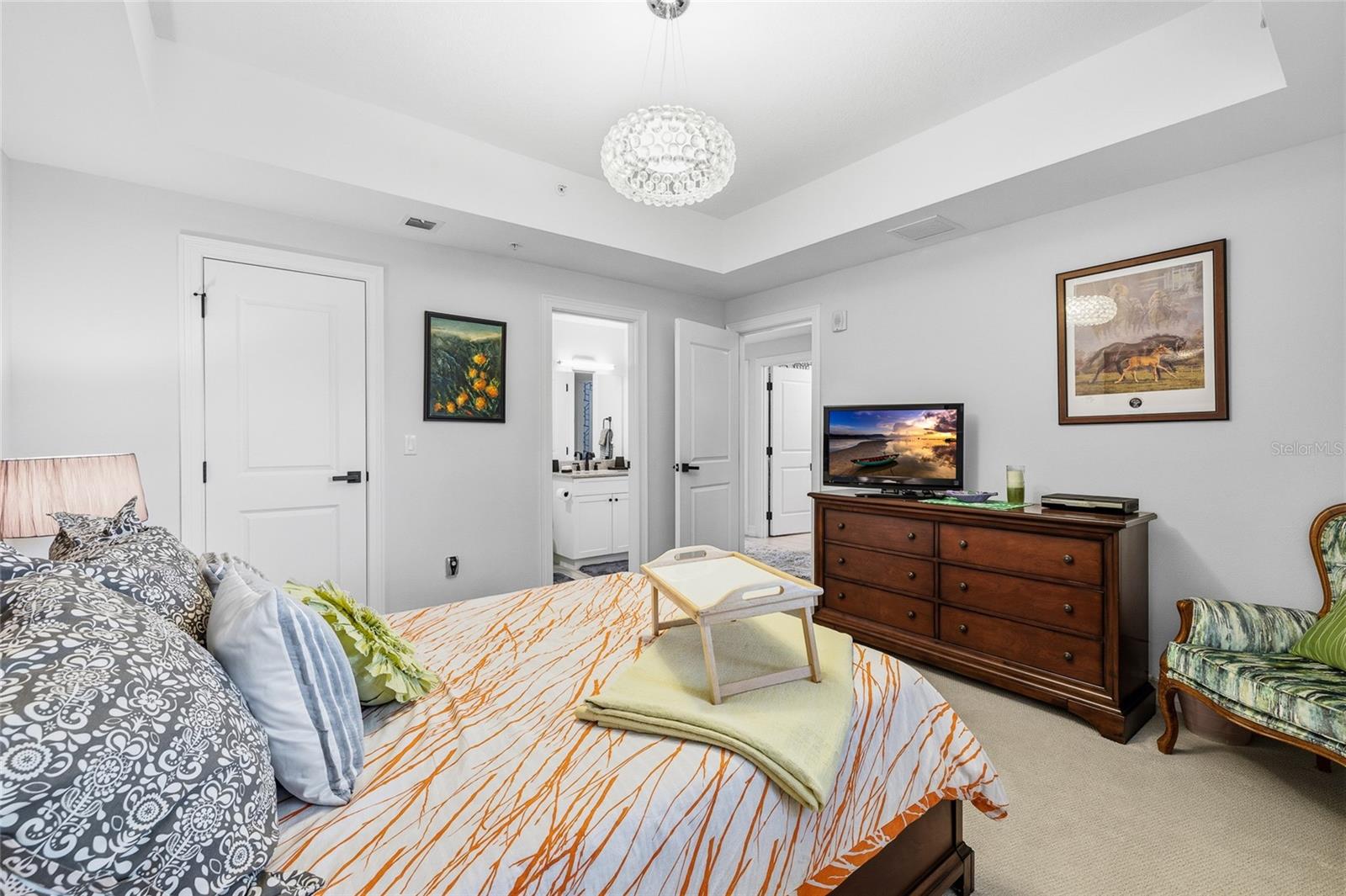 Listing photo id 23 for 101 Bayshore Boulevard 34