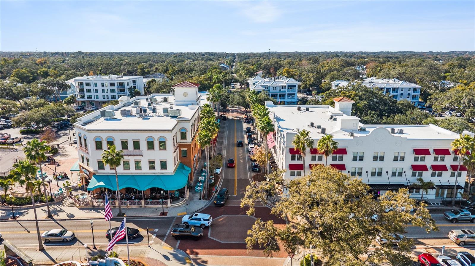 Listing photo id 37 for 101 Bayshore Boulevard 34