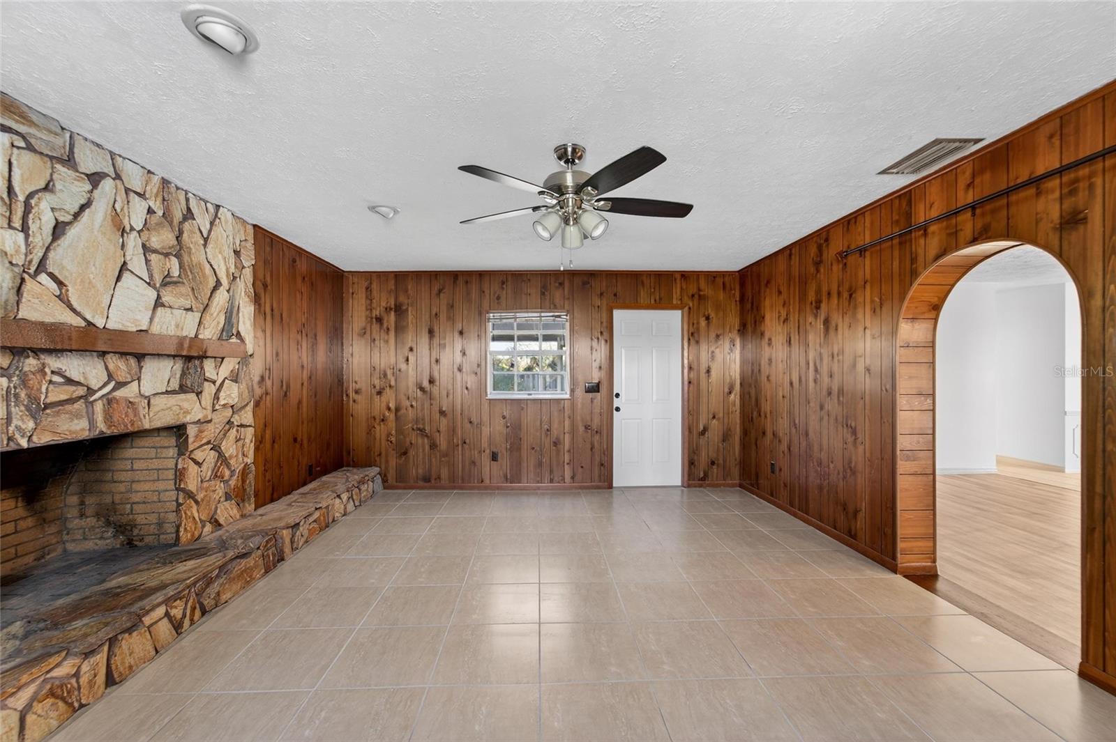 Image 24 of 68 For 15108 Sydney Road