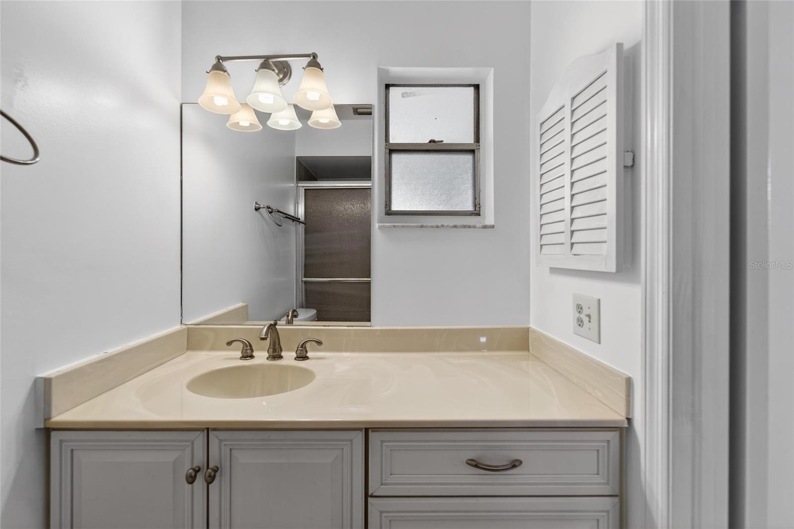 Image 38 of 68 For 15108 Sydney Road