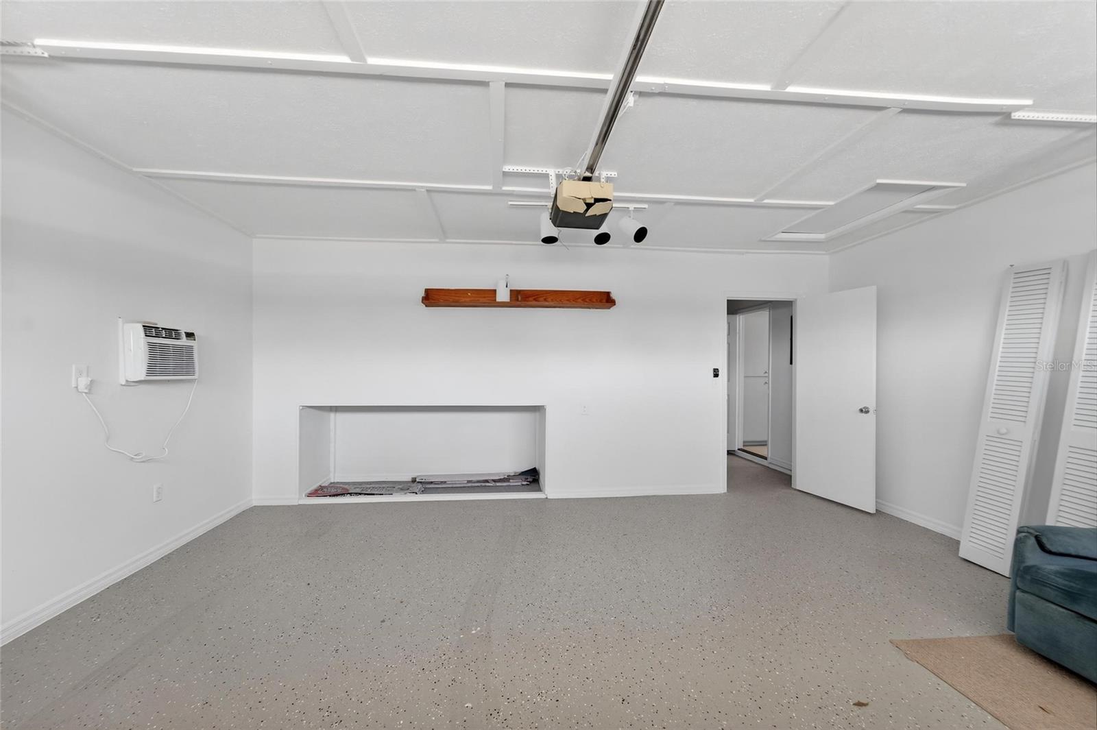 Image 47 of 68 For 15108 Sydney Road