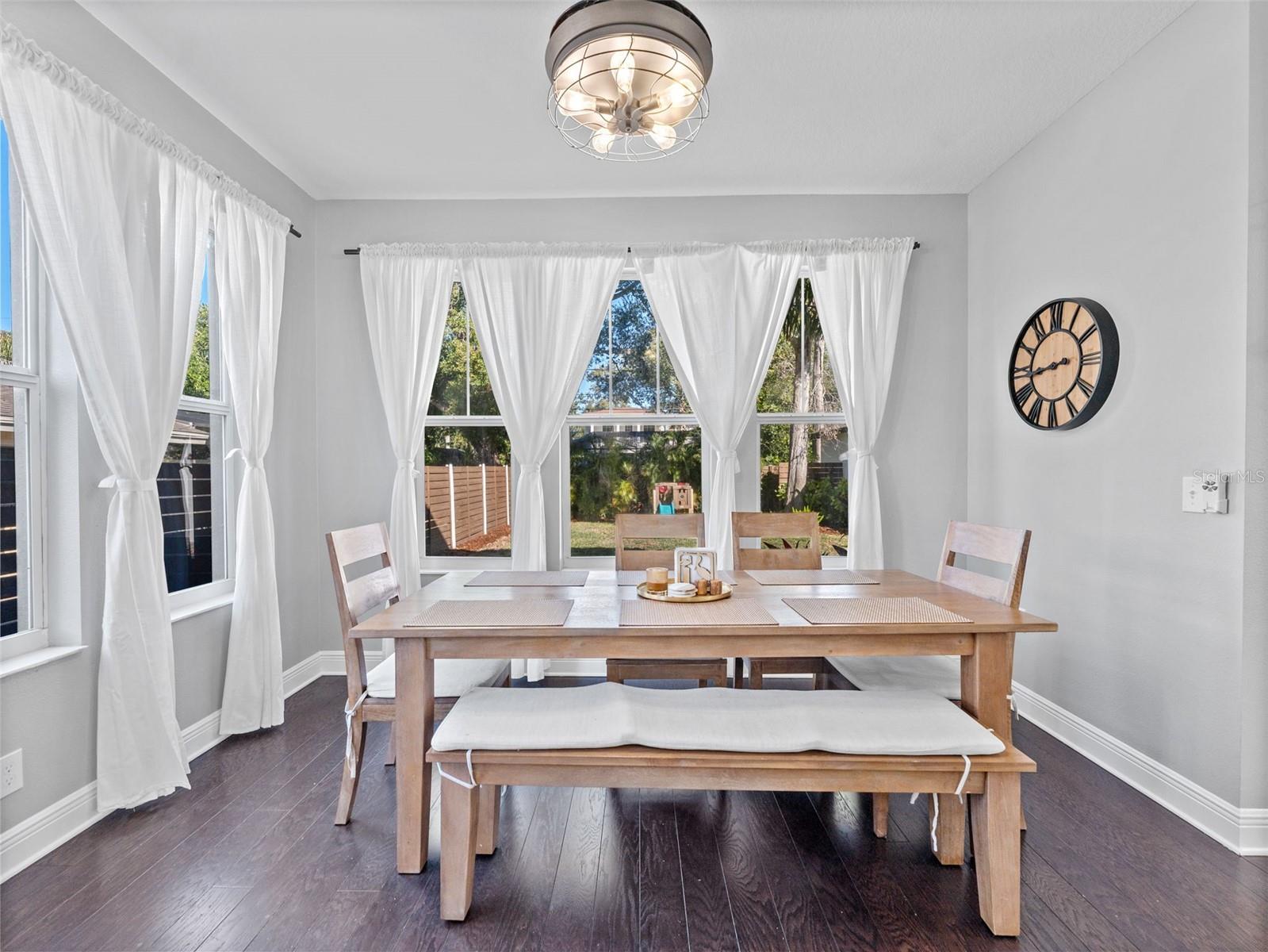 Image 13 of 41 For 135 24th Avenue S