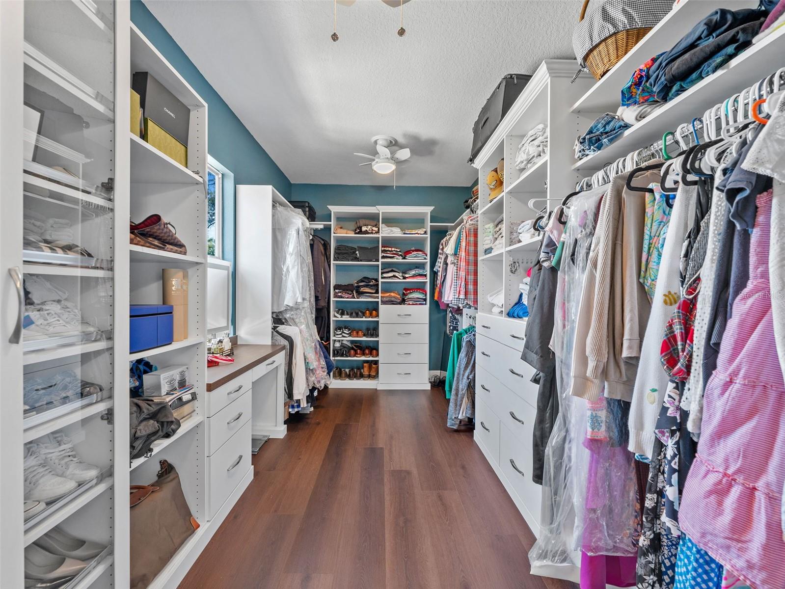 Image 24 of 41 For 135 24th Avenue S